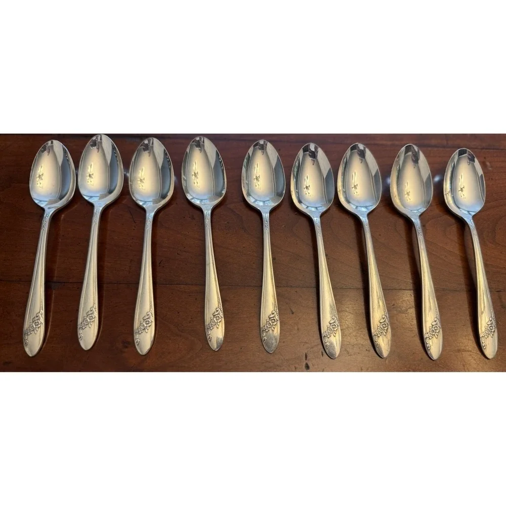 Vtg Oneida Tudor Plate Queen Bess II Silverplate Flatware 43 Piece Service for 6